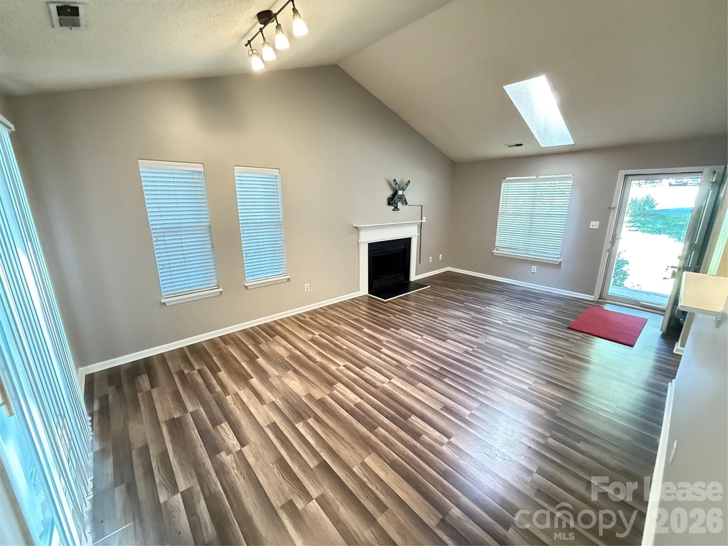 8006 Maxwelton Drive - Photo 5