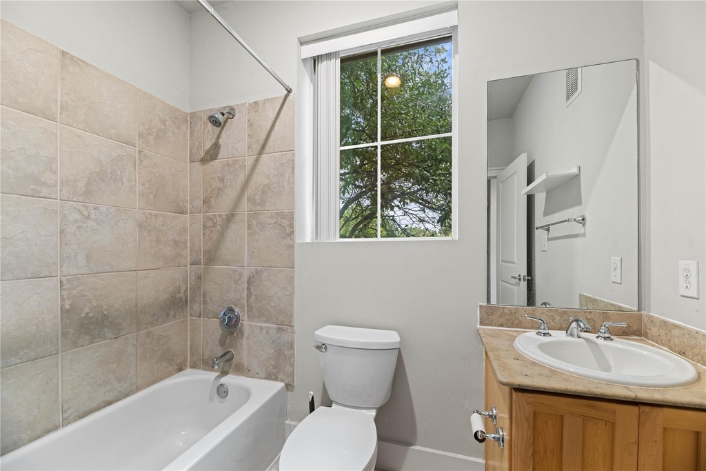 4239 Rawlins Street - Photo 21