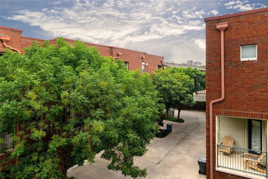 4239 Rawlins Street - Photo 31