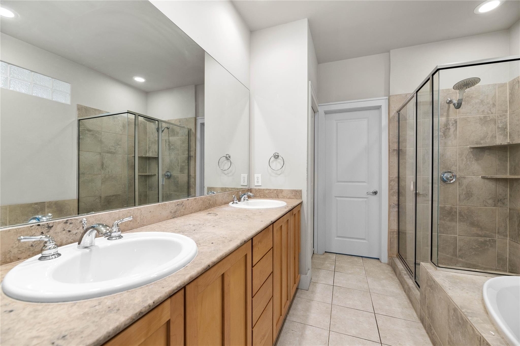 4239 Rawlins Street - Photo 14