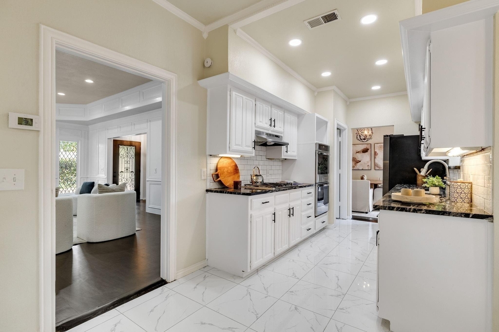 4212 Joshua Lane - Photo 18
