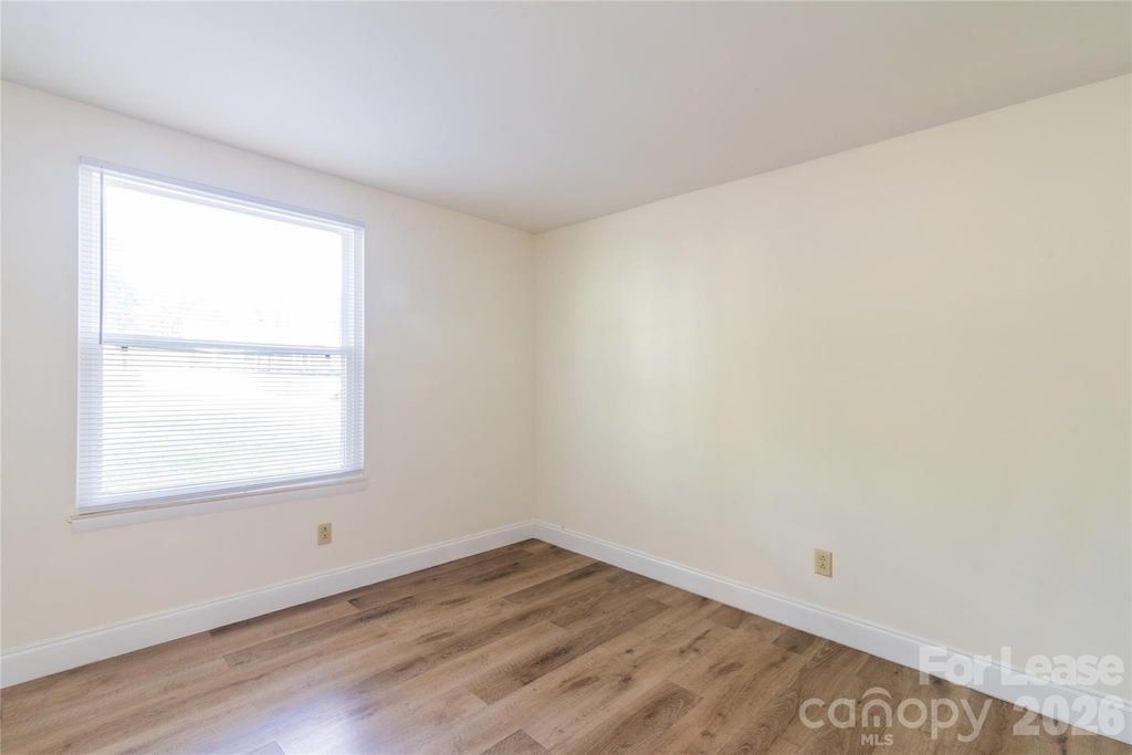7821 Cloughy Circle - Photo 10