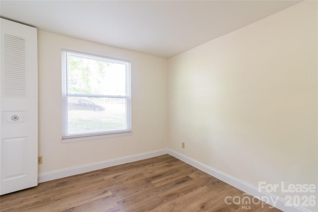 7821 Cloughy Circle - Photo 22