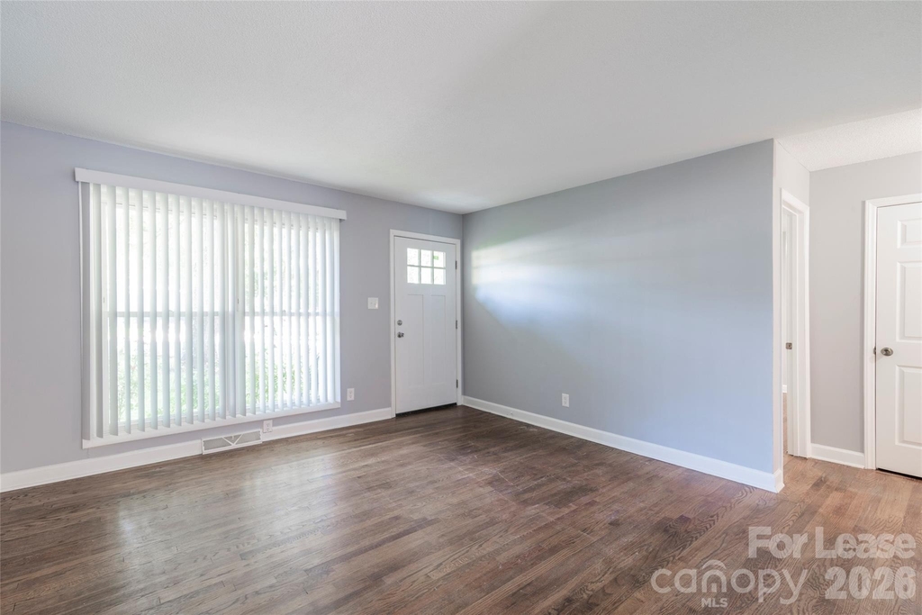 3331 Erskine Drive - Photo 1