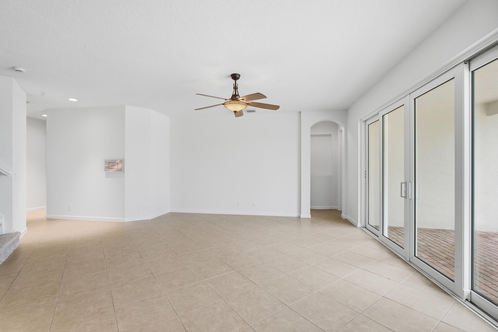 5513 Sw Windward Way - Photo 14