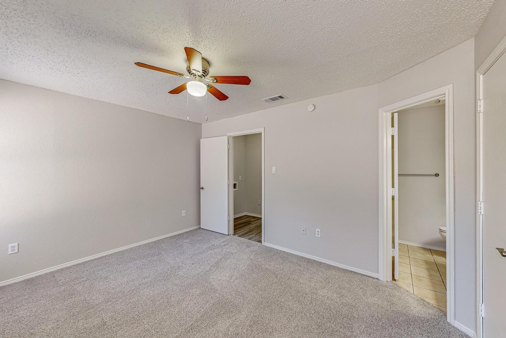 420 Lucille Street - Photo 9