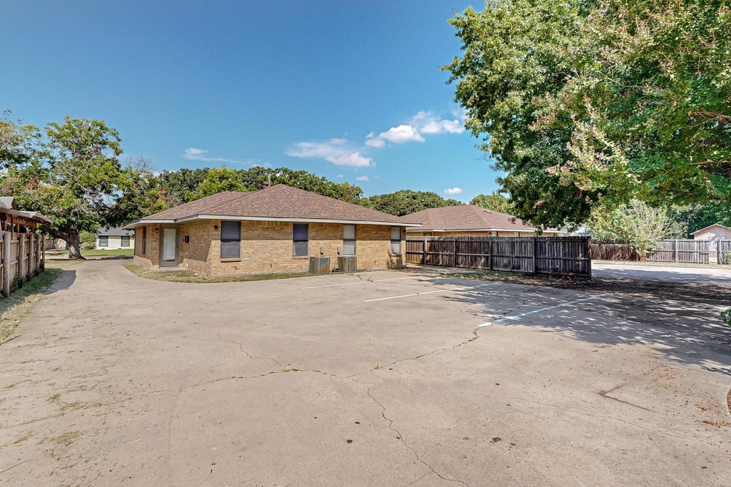 420 Lucille Street - Photo 17
