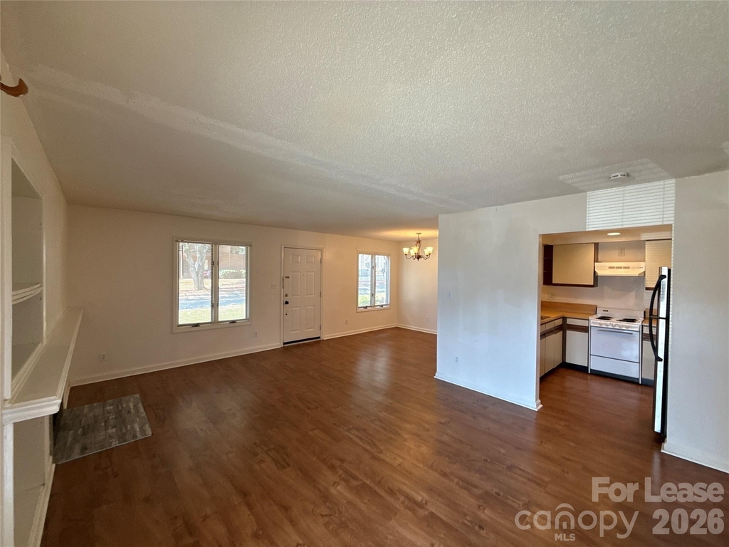 1823 J Julian Lane - Photo 2