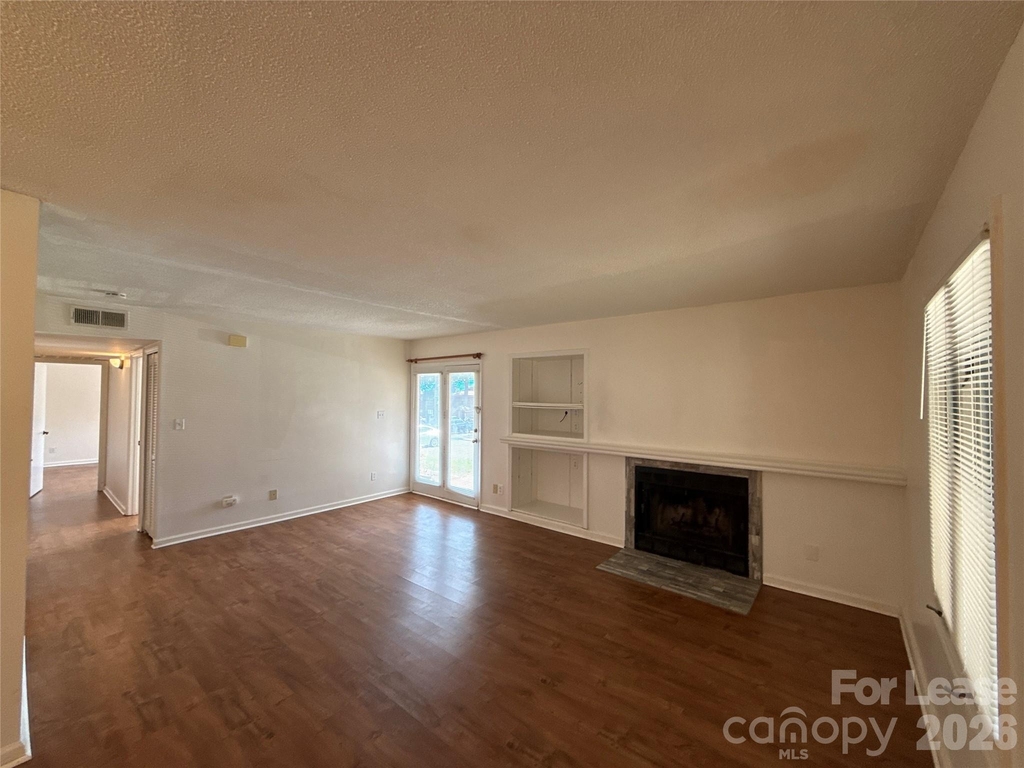 1823 J Julian Lane - Photo 1