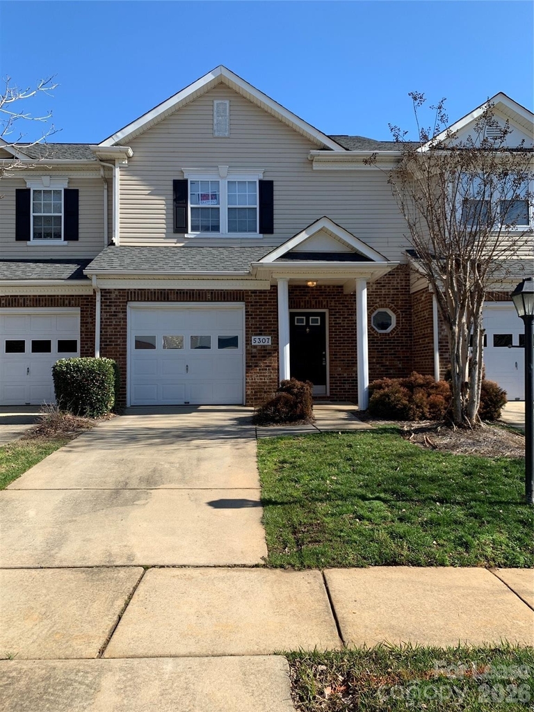 5307 Waverly Lynn Lane - Photo 0