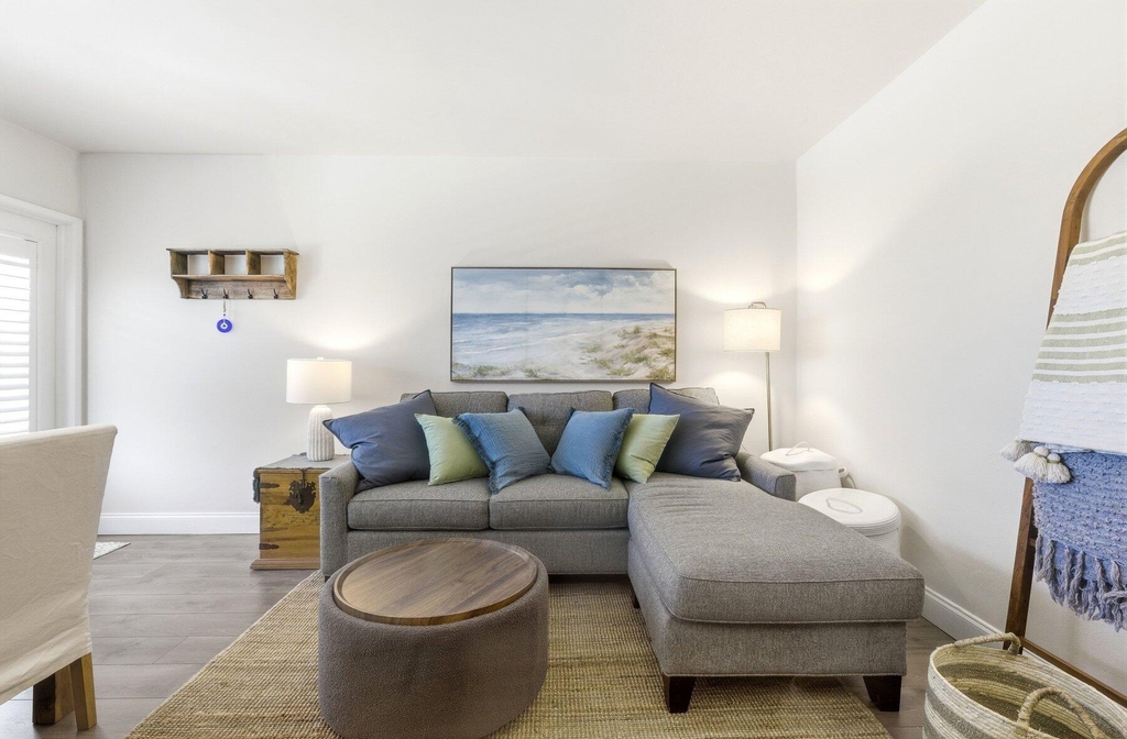 3232 Canal Drive - Photo 14