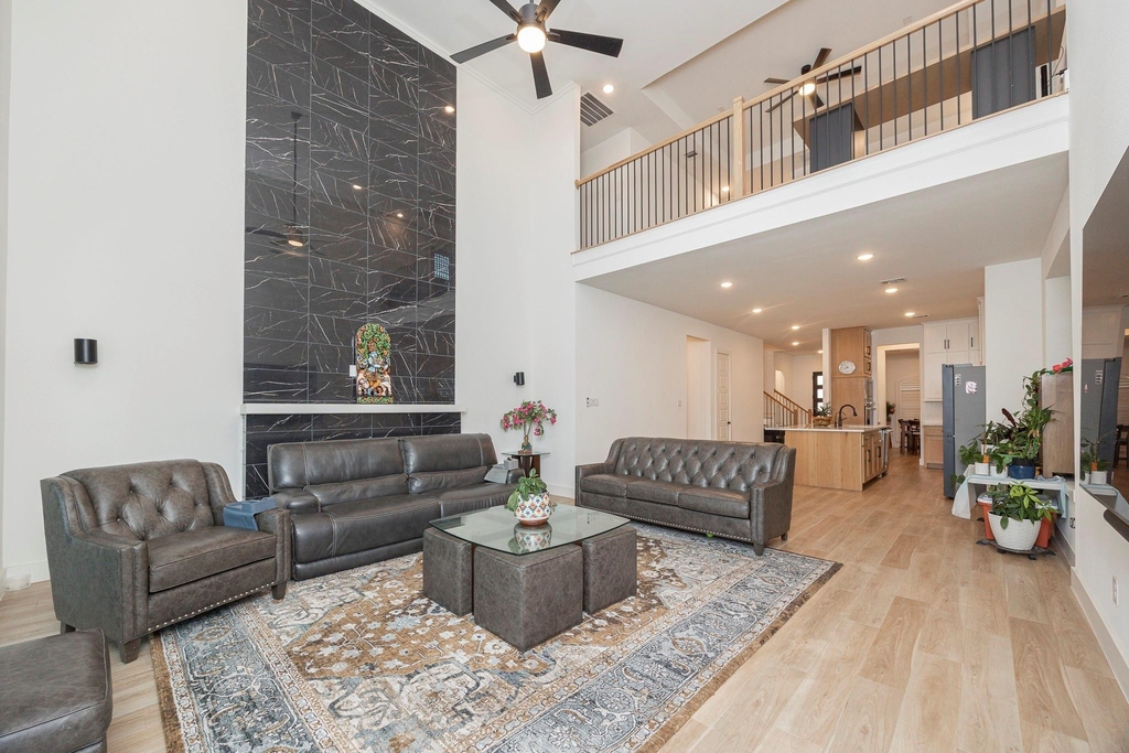 1670 Mcmaster Lane - Photo 17