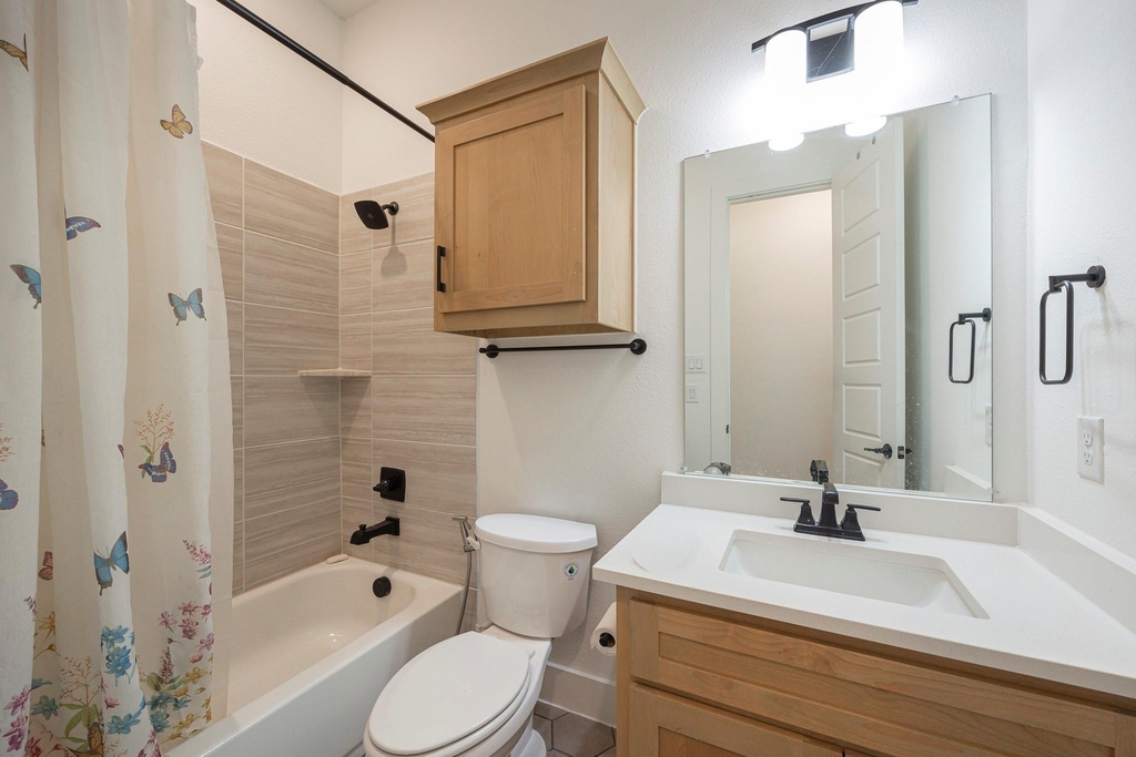 1670 Mcmaster Lane - Photo 7