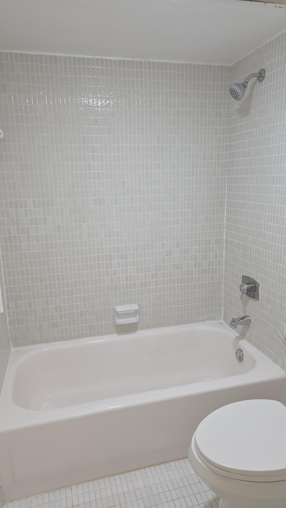 470 Executive Center Drive - Photo 15