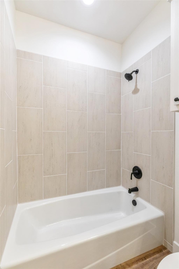 8001 Sawdust Trail - Photo 21