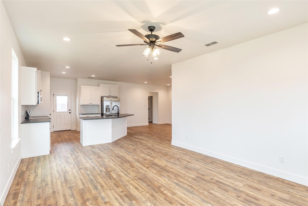 8001 Sawdust Trail - Photo 6