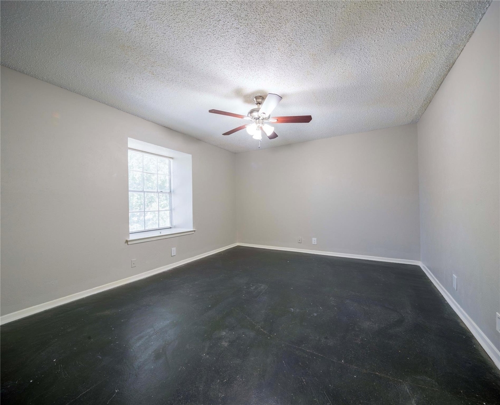 1717 N Locust Street - Photo 13