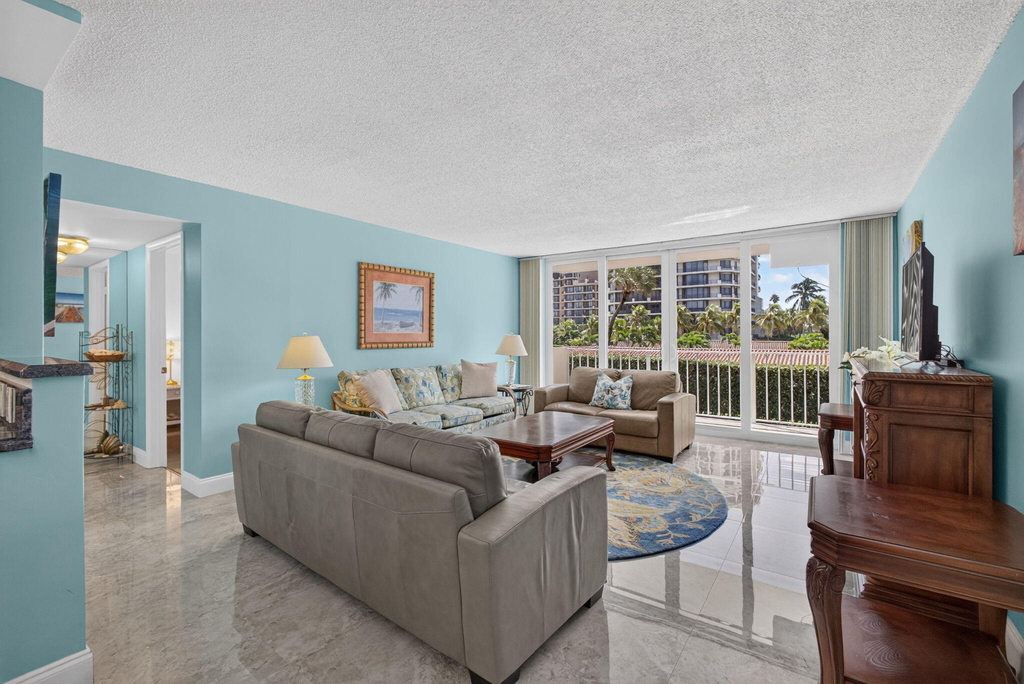 630 Ocean Drive - Photo 3