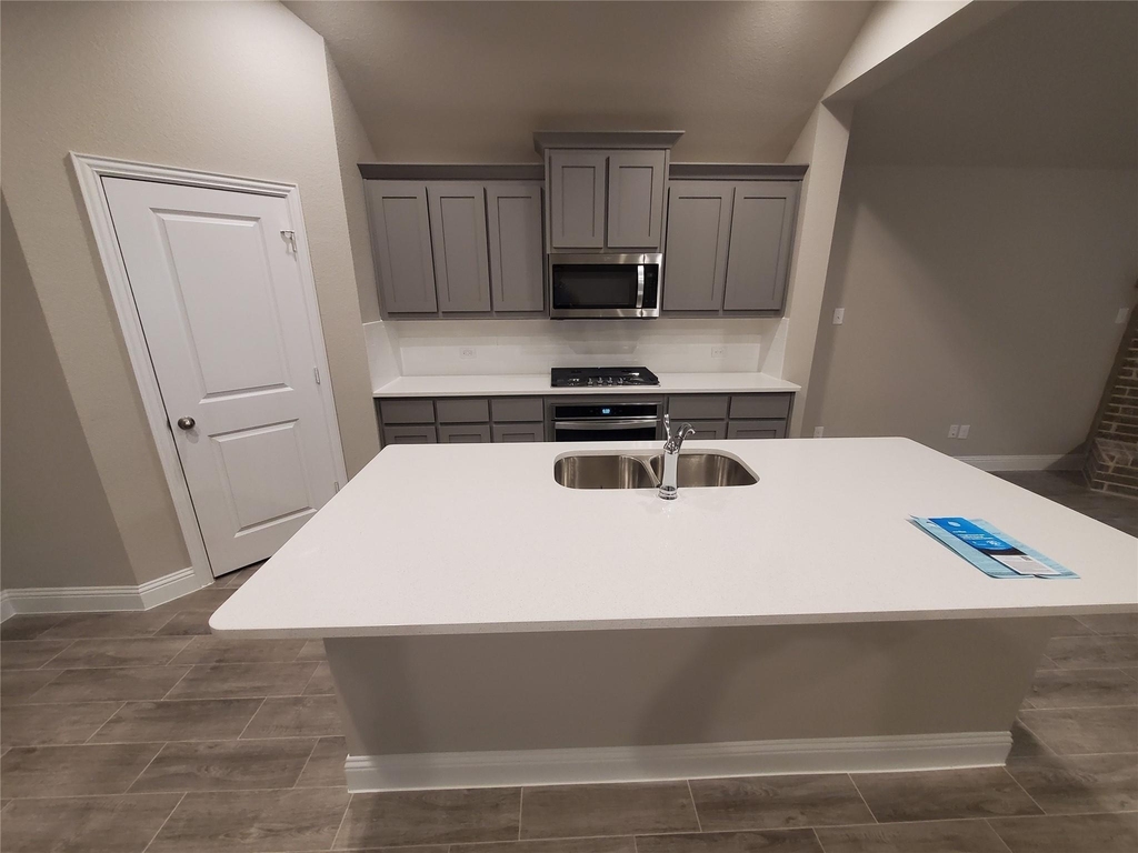 14928 Chipwood Drive - Photo 4
