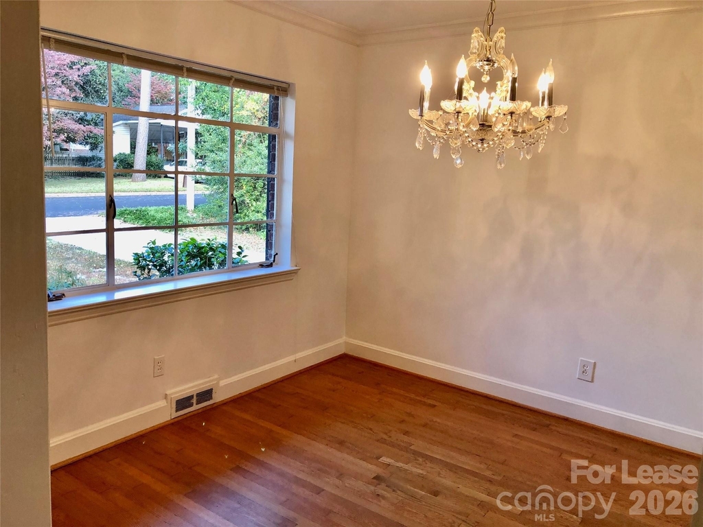 2214 Jeff Street - Photo 8