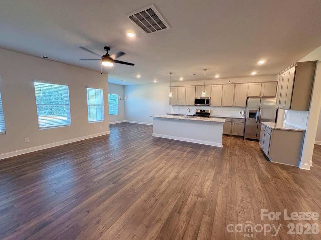 1038 Mapletree Lane - Photo 1