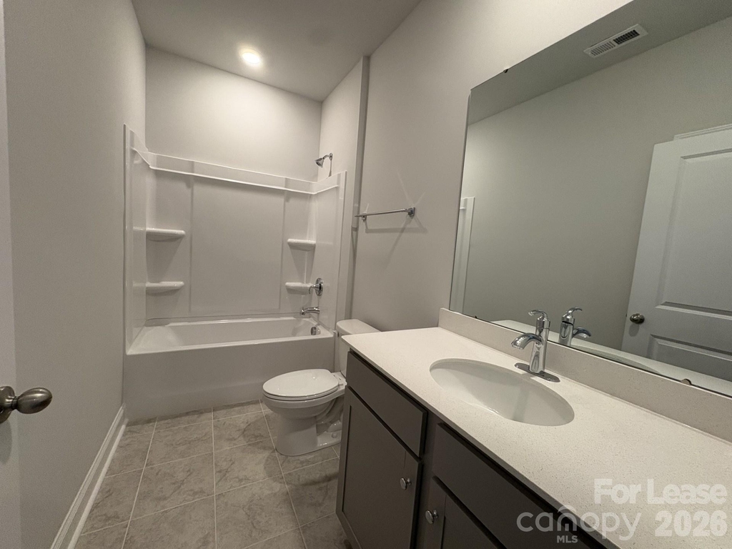 1038 Mapletree Lane - Photo 13
