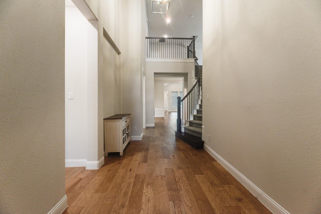 3107 Trinity Ridge Street - Photo 2