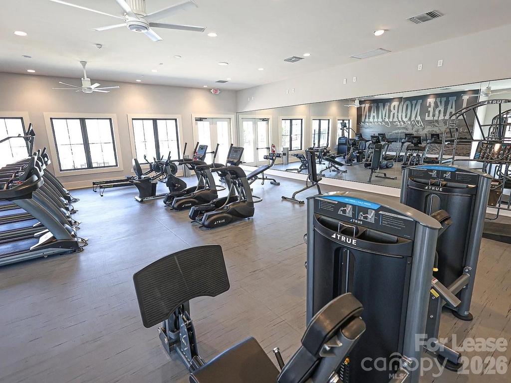 6273 Ashton Park Drive - Photo 30