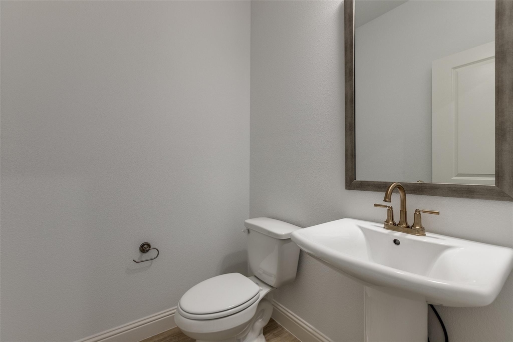 8864 Scarp Hill Lane - Photo 11