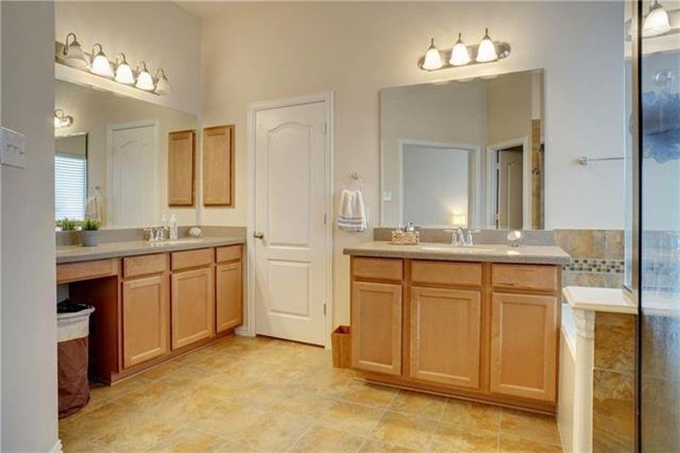1709 Imperial Springs Drive - Photo 5