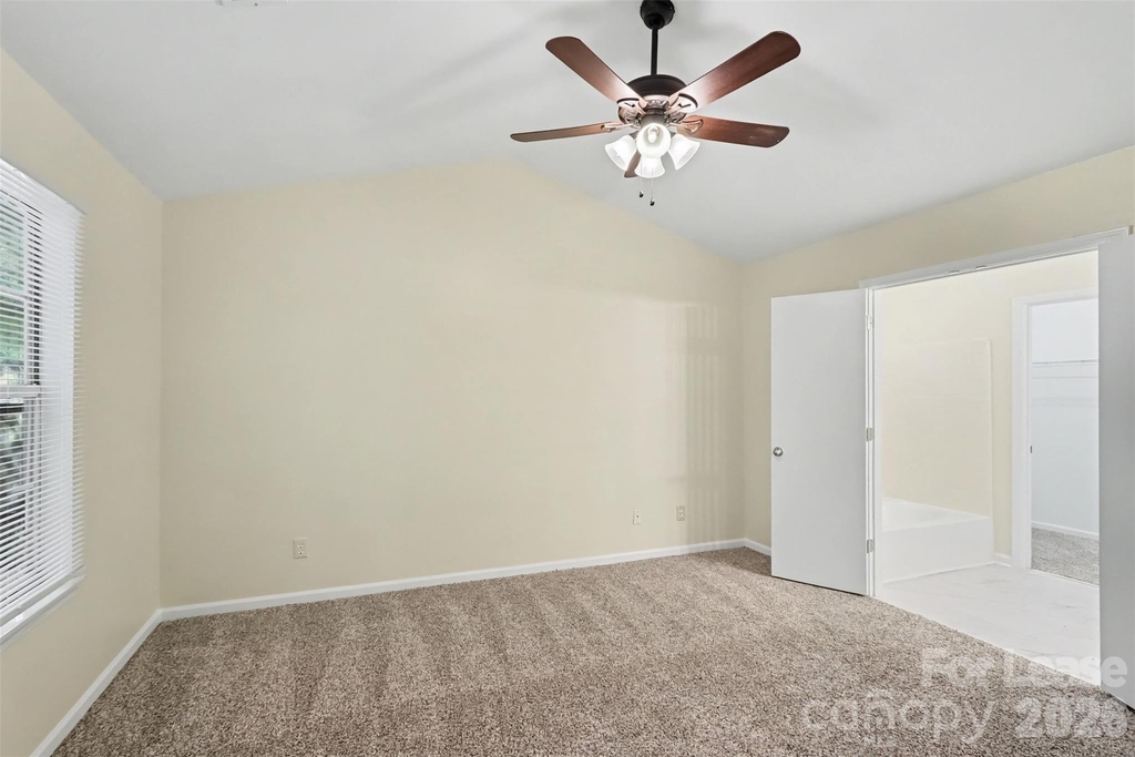 3107 Scotch Moss Court - Photo 13