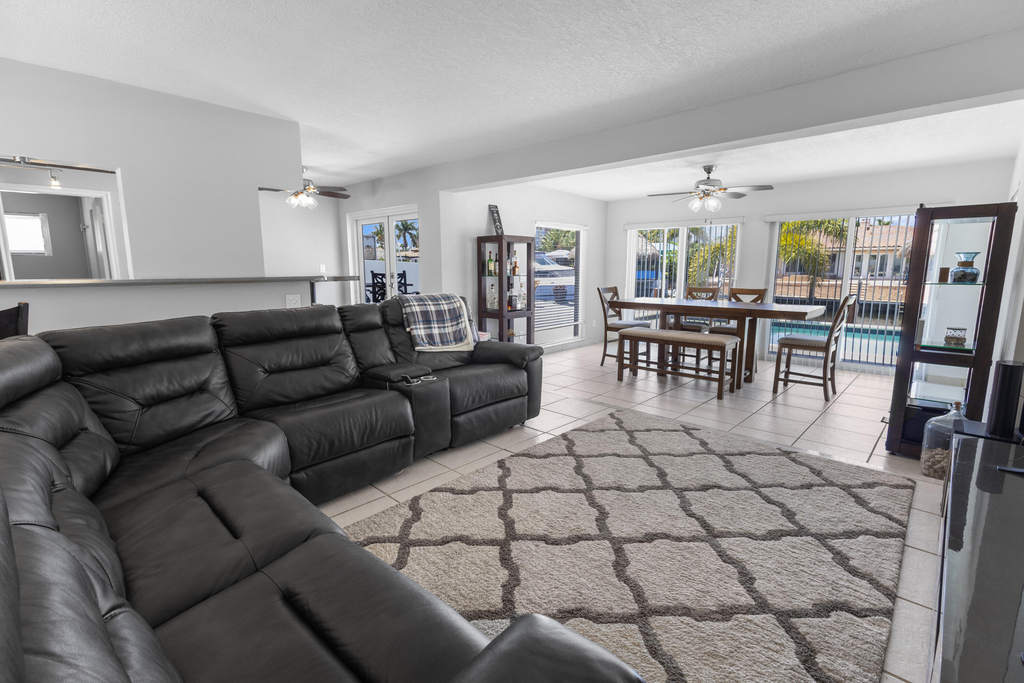 2333 Se 11th Street - Photo 3