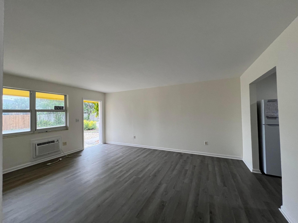 1855 Dillone Lane - Photo 2