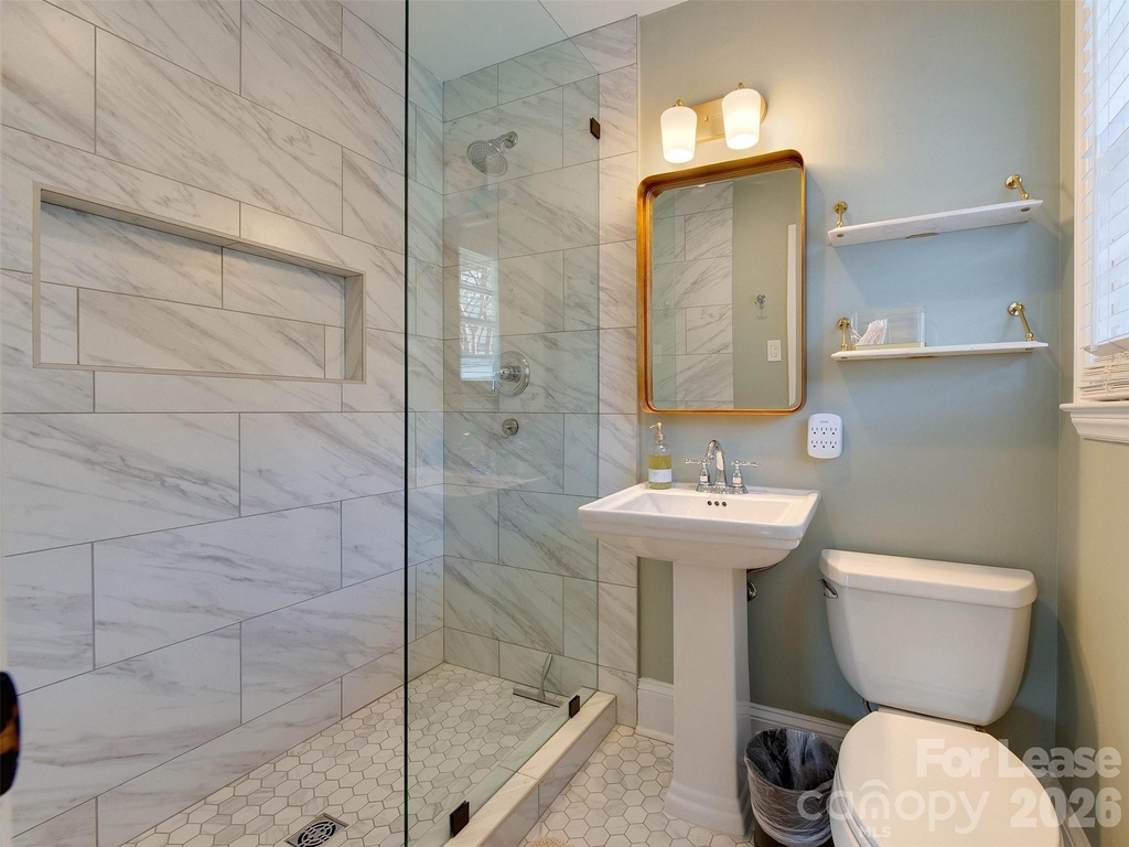 3221 Sunset Drive - Photo 32