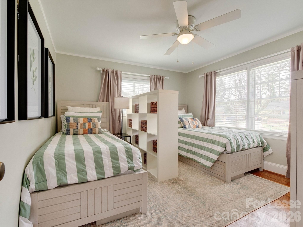 3221 Sunset Drive - Photo 33