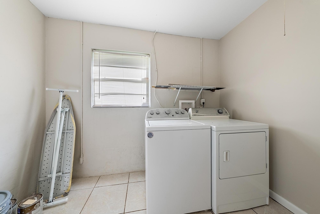 1297 Nw Charlie Green Drive - Photo 11
