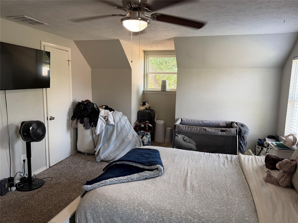 8044 Woodhue Circle - Photo 6