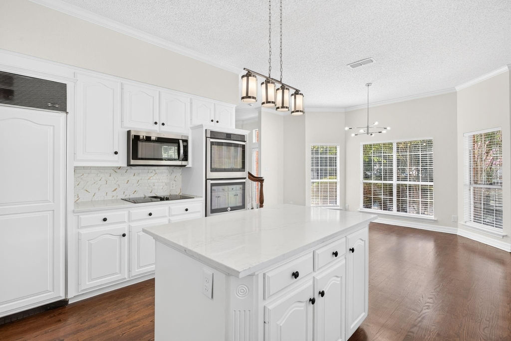 3403 Crossgate Circle S - Photo 8