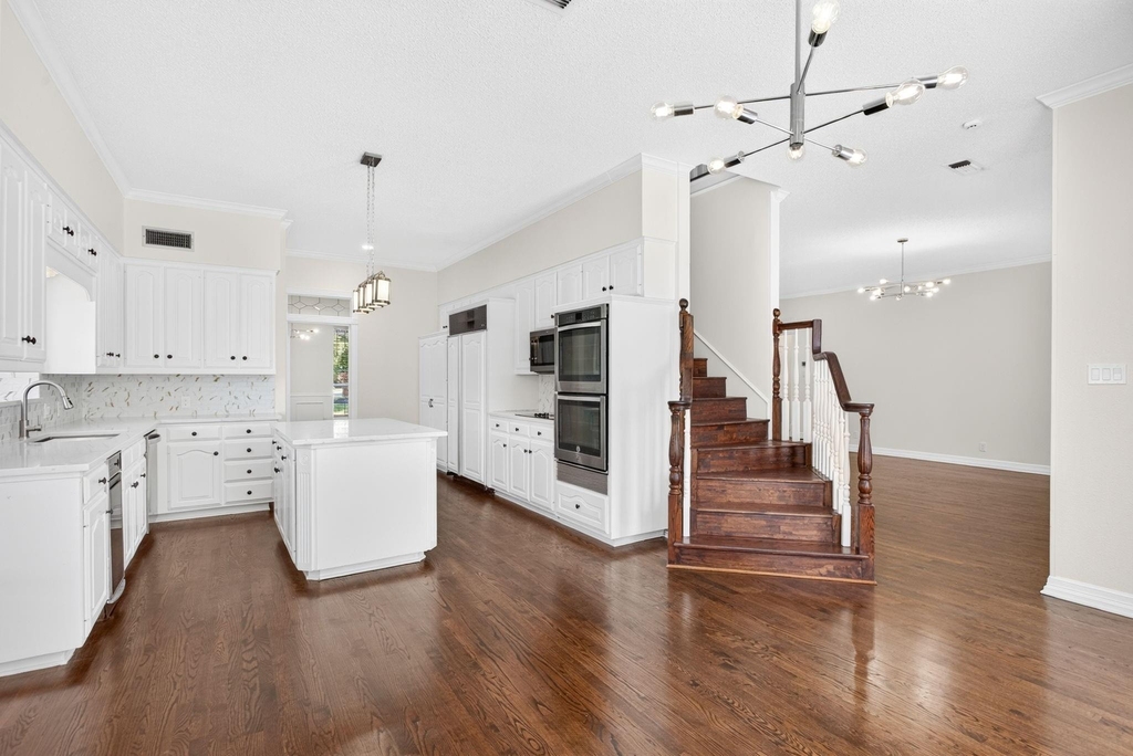 3403 Crossgate Circle S - Photo 11