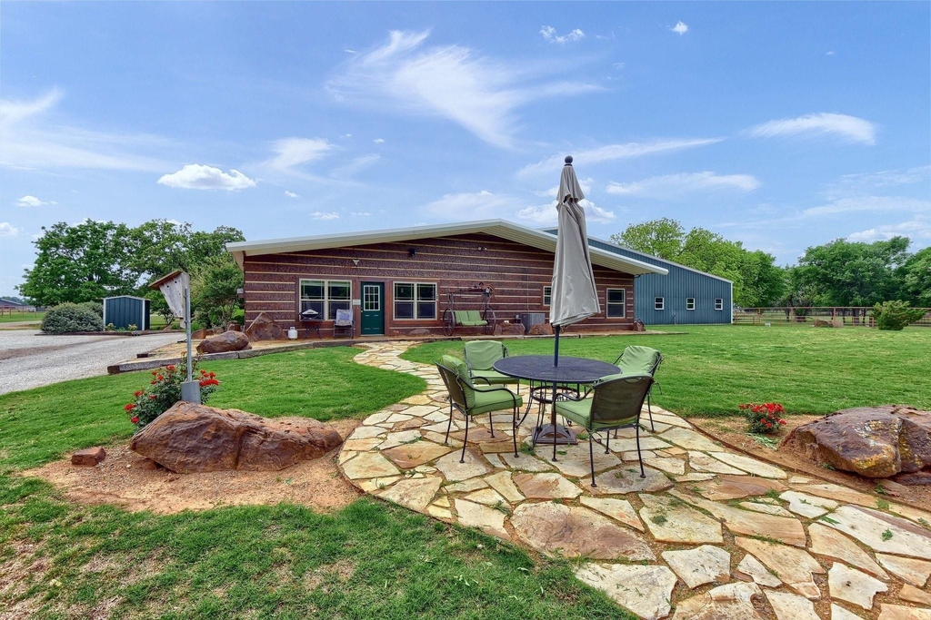 10898 Friendship Road - Photo 7