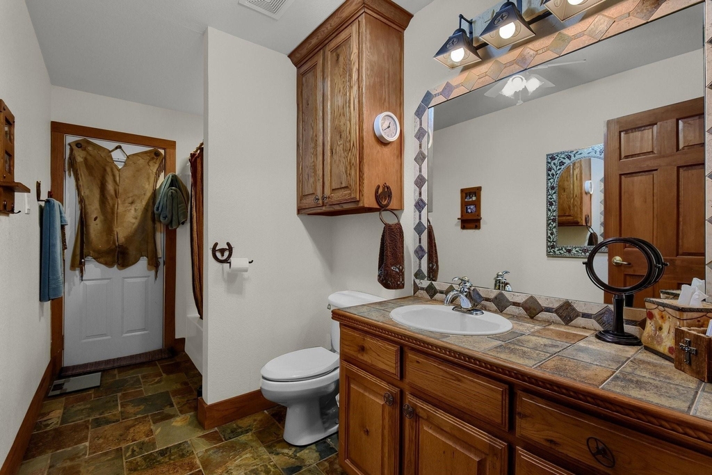 10898 Friendship Road - Photo 23