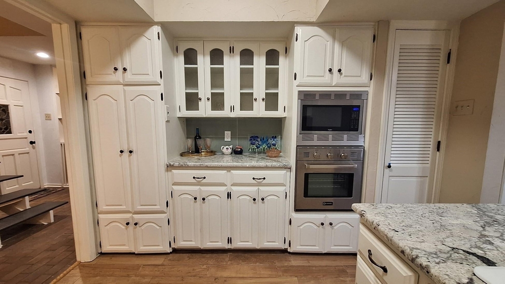 2022 Brookside Drive - Photo 9