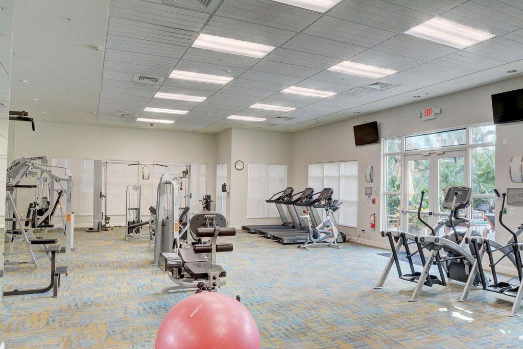600 S Dixie Highway - Photo 13