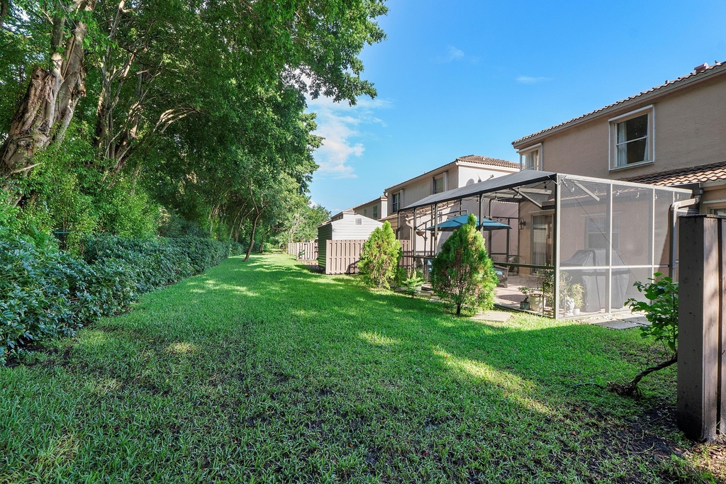 10961 Nw 12th Drive - Photo 29