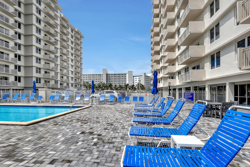 3301 S Ocean Boulevard - Photo 37