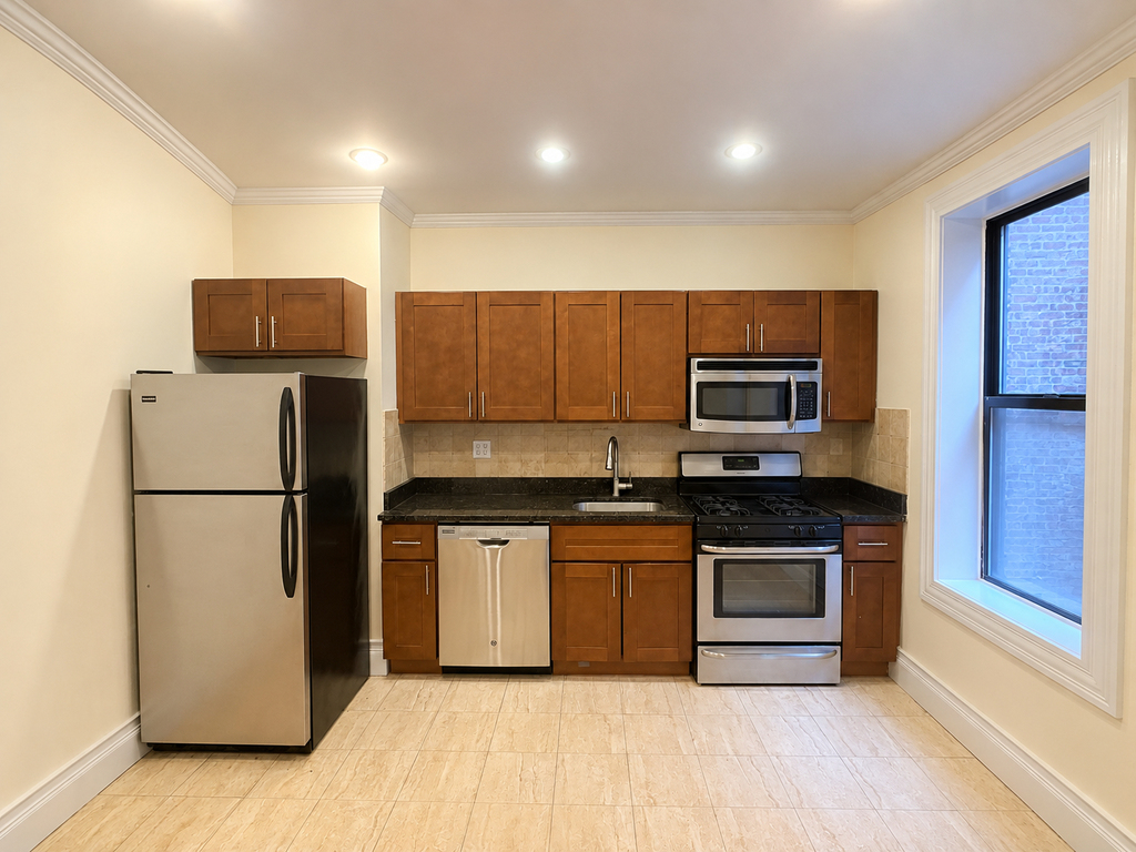 West 152nd Street - Photo 1