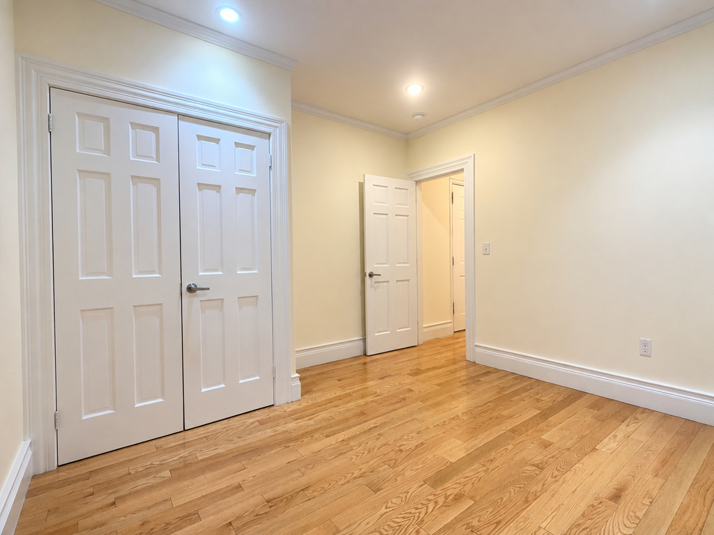 West 152nd Street - Photo 3