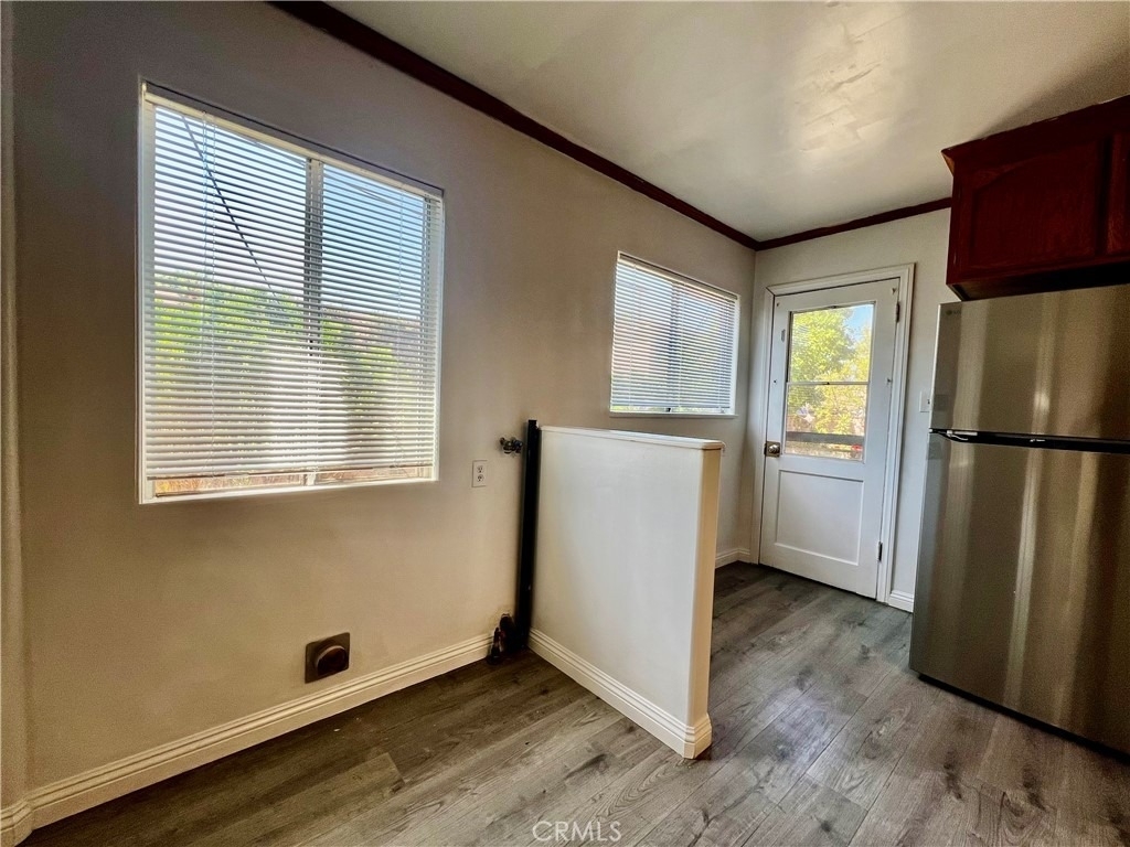 408 W Cleveland Avenue - Photo 5