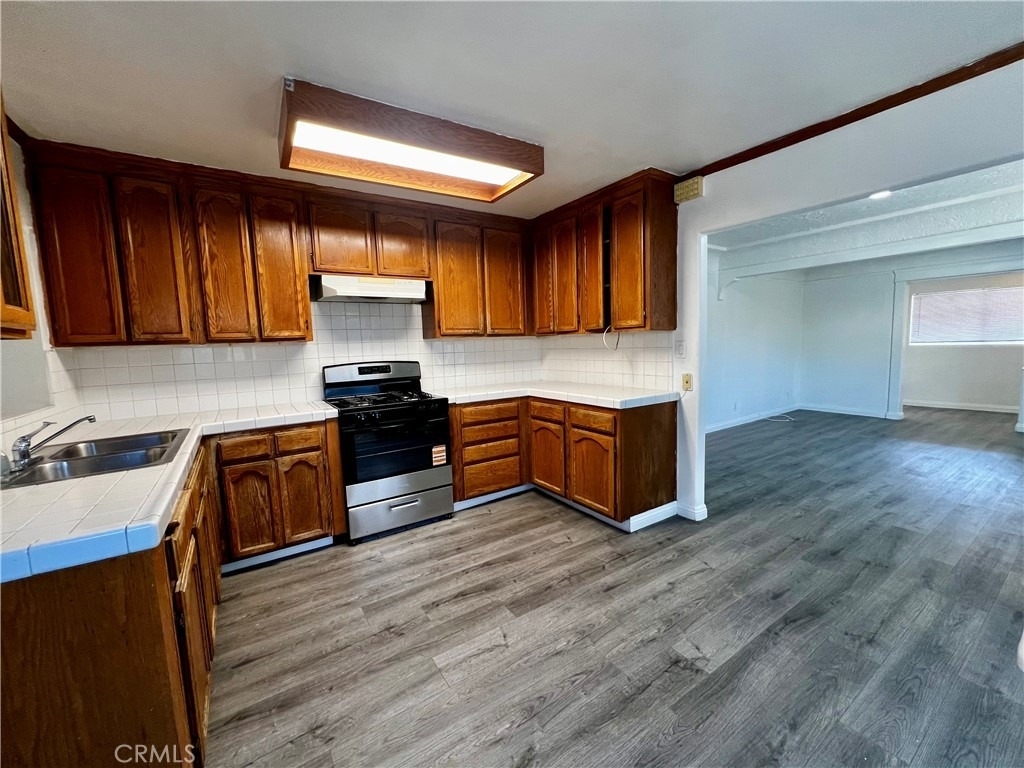 408 W Cleveland Avenue - Photo 4