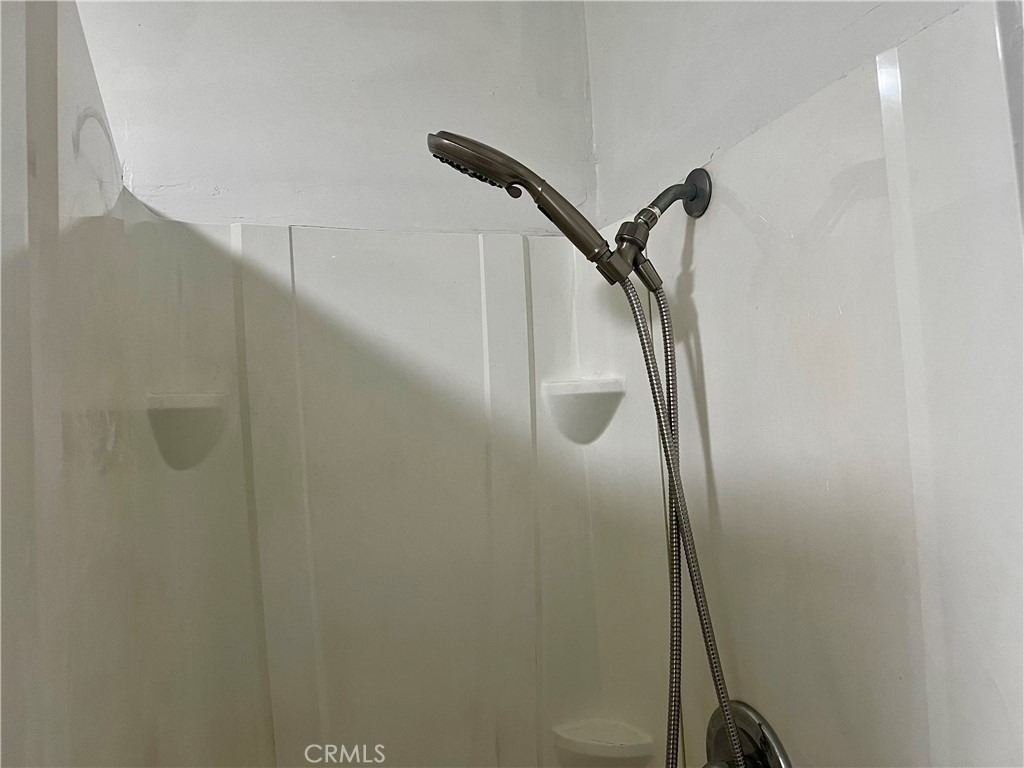 408 W Cleveland Avenue - Photo 10